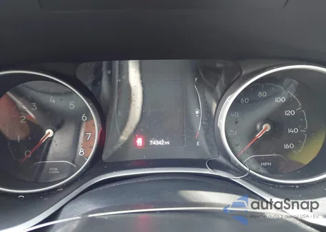 2019 Jeep Compass Latitude 4X4 from USA, damaged, VIN 3C4NJDBB1KT682739